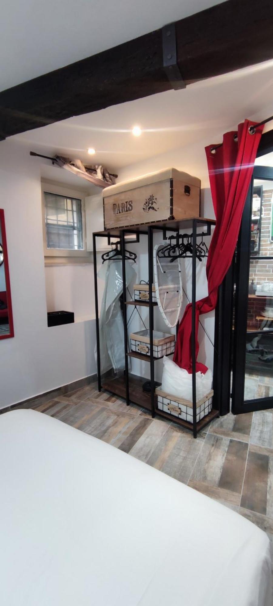 Anni Apartment Salerno Bagian luar foto