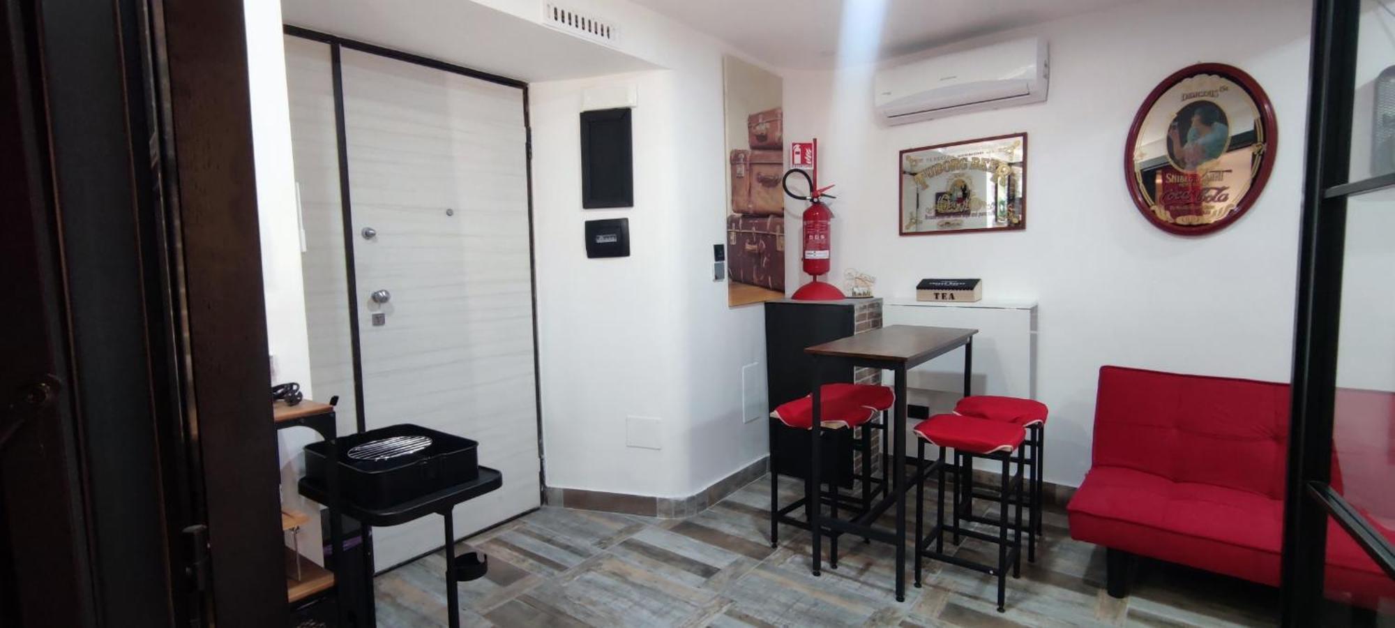Anni Apartment Salerno Bagian luar foto