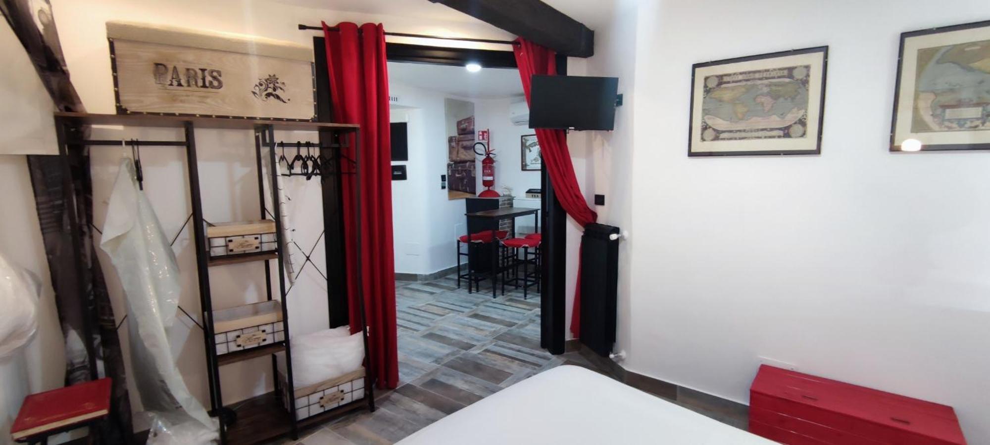 Anni Apartment Salerno Bagian luar foto